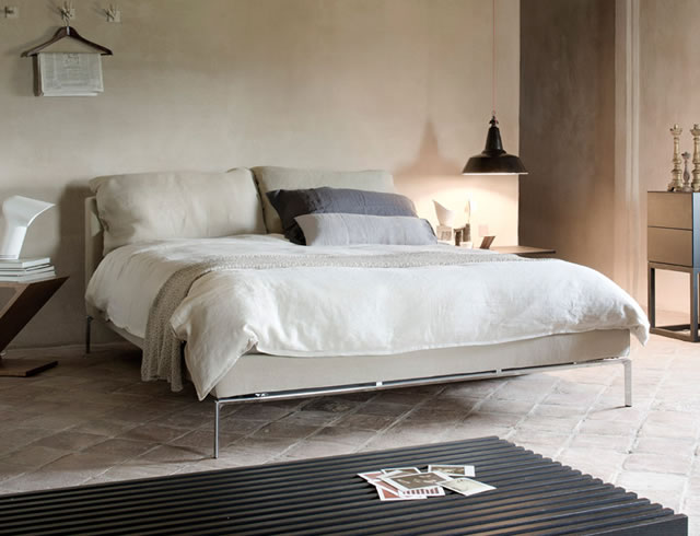 cassina juno bed b b italia cassina flexform flou meridiani poltrona frau cassina juno bed b b italia cassina flexform flou meridiani poltrona frau