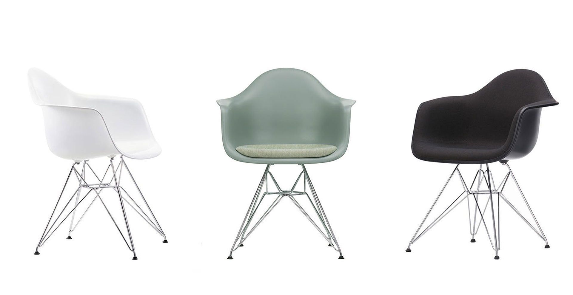 Eames Plastic Side Chair Vitra
