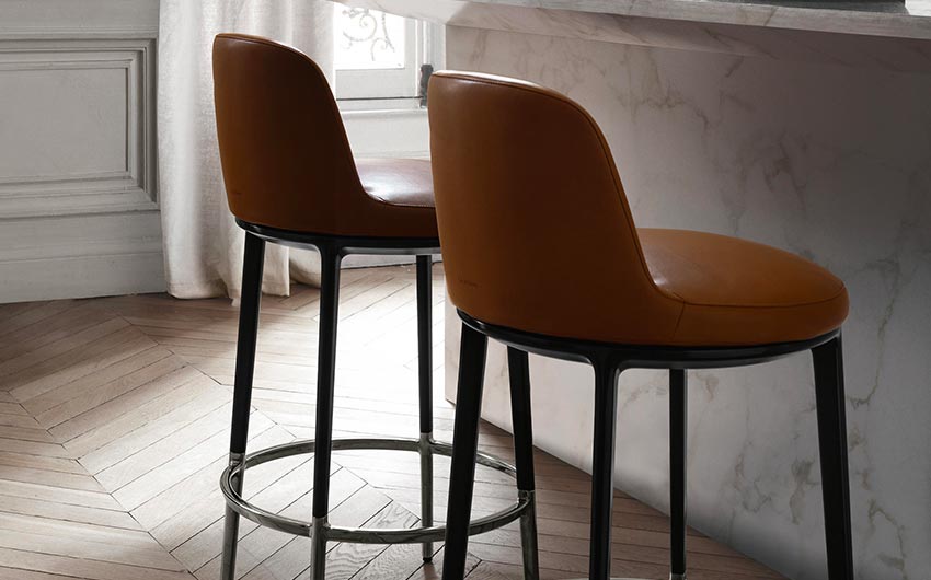 Caratos Maxalto stool