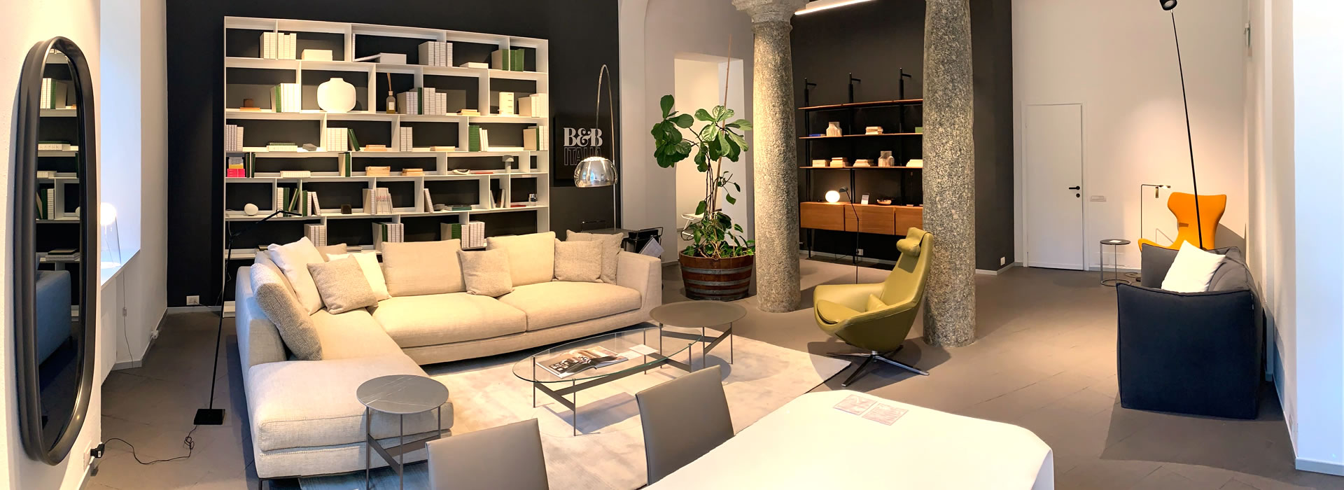 Visit the new flagship store b&b italia como