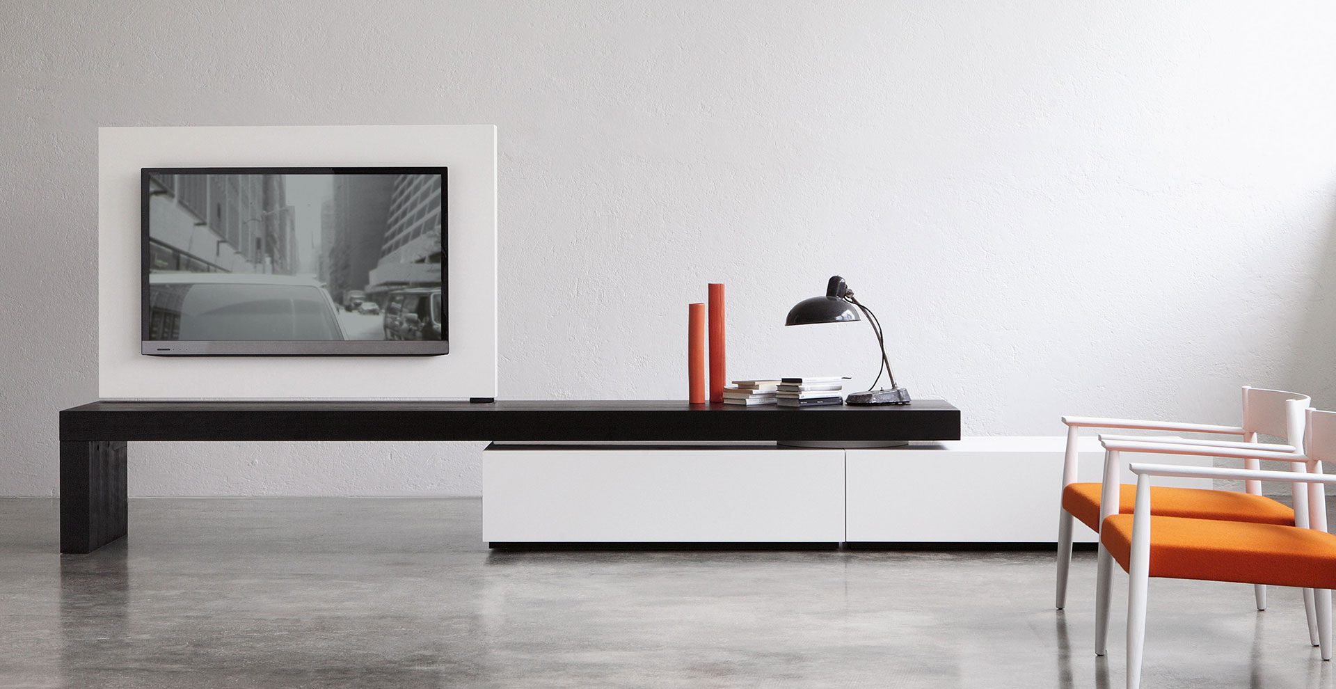 Modern Living TV HI-FI Porro