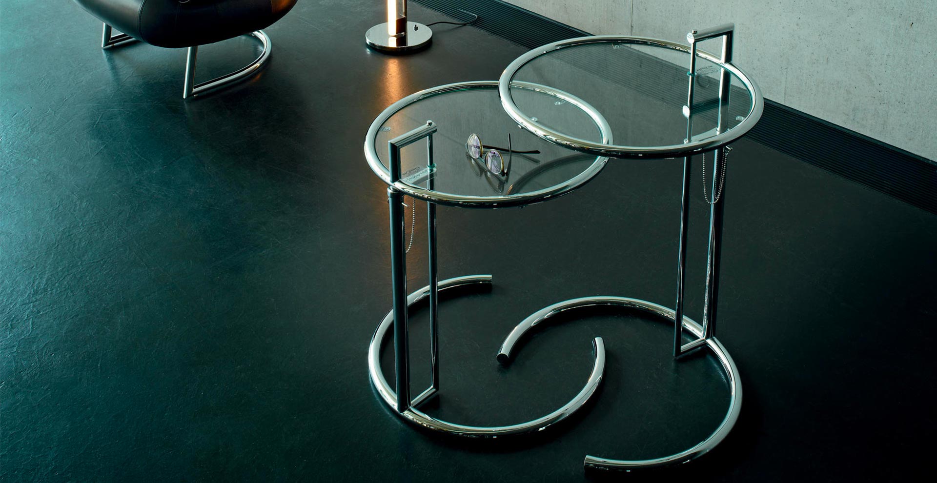 Adjustable table e 1027 Classicon