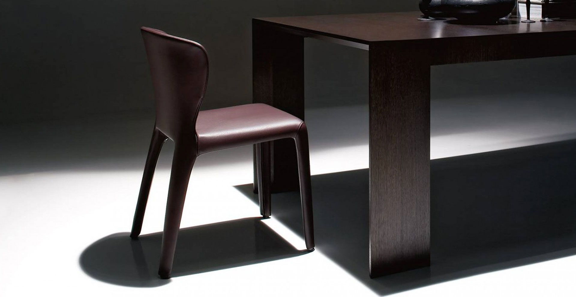 Hola 367 & Hola 369 Cassina