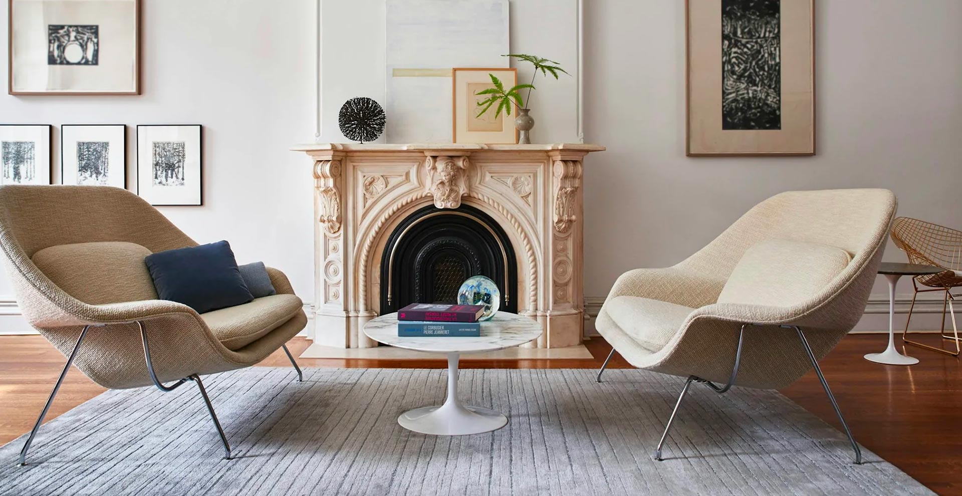 Saarinen low table Knoll