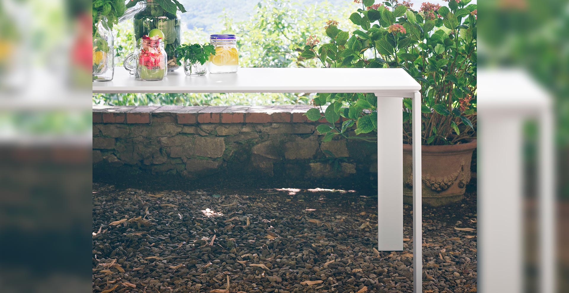 Four & Four Extendible outdoor Kartell