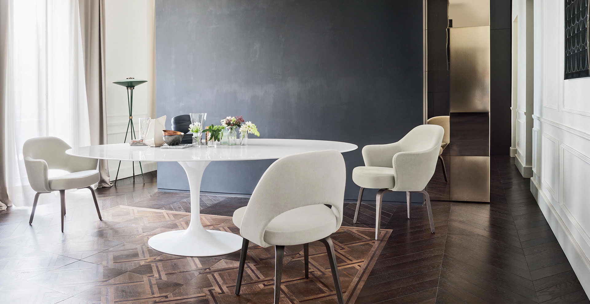 Saarinen Conference Knoll