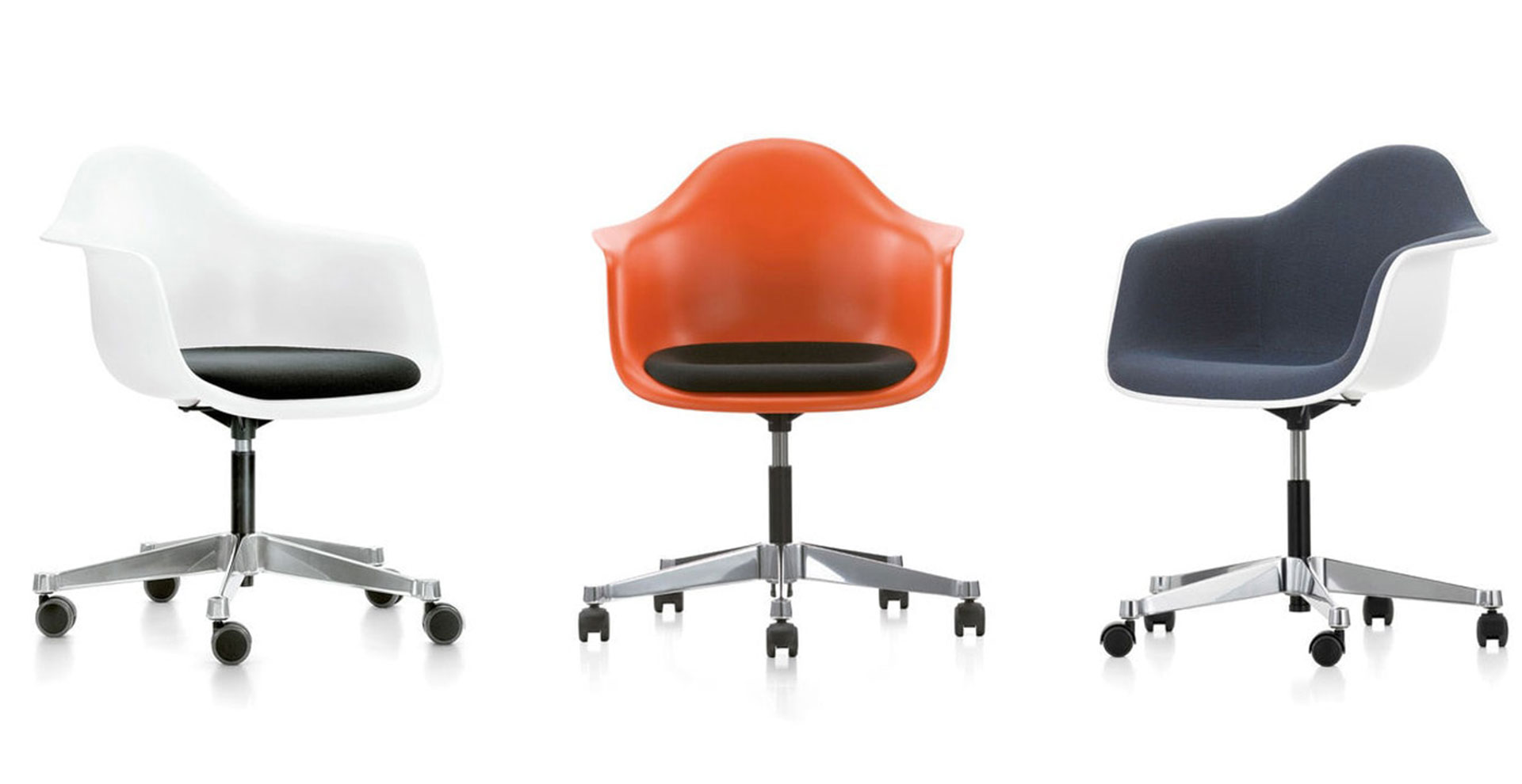 Pacc Eames Plastic Armchair Vitra