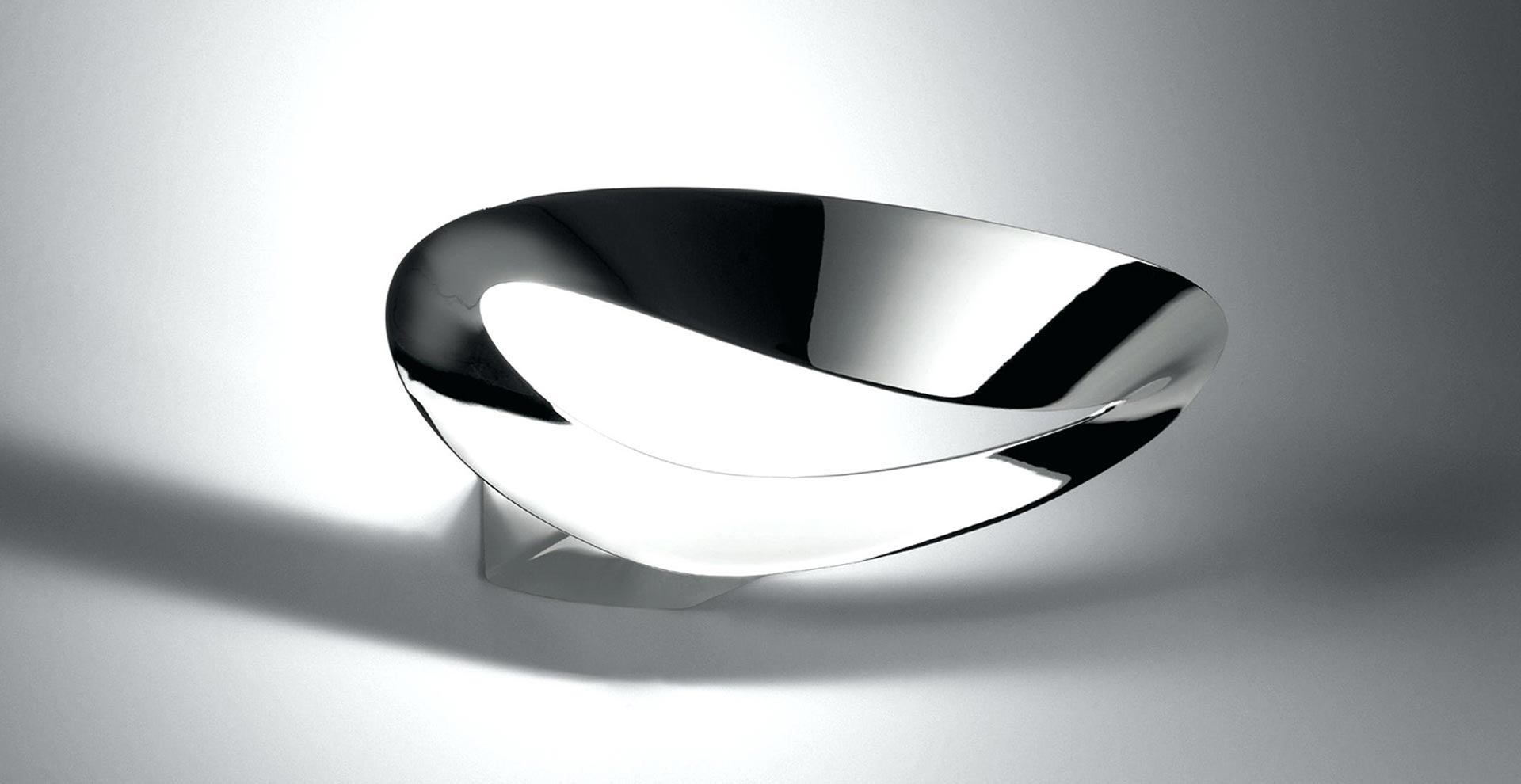 Mesmeri Artemide
