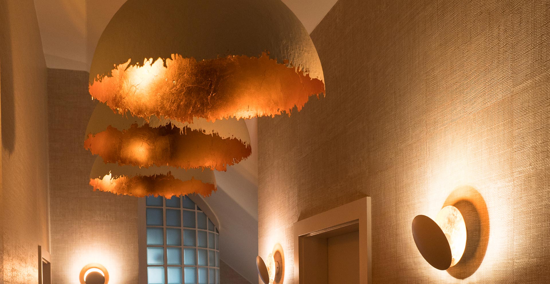 Postkrisi 49 Catellani & Smith