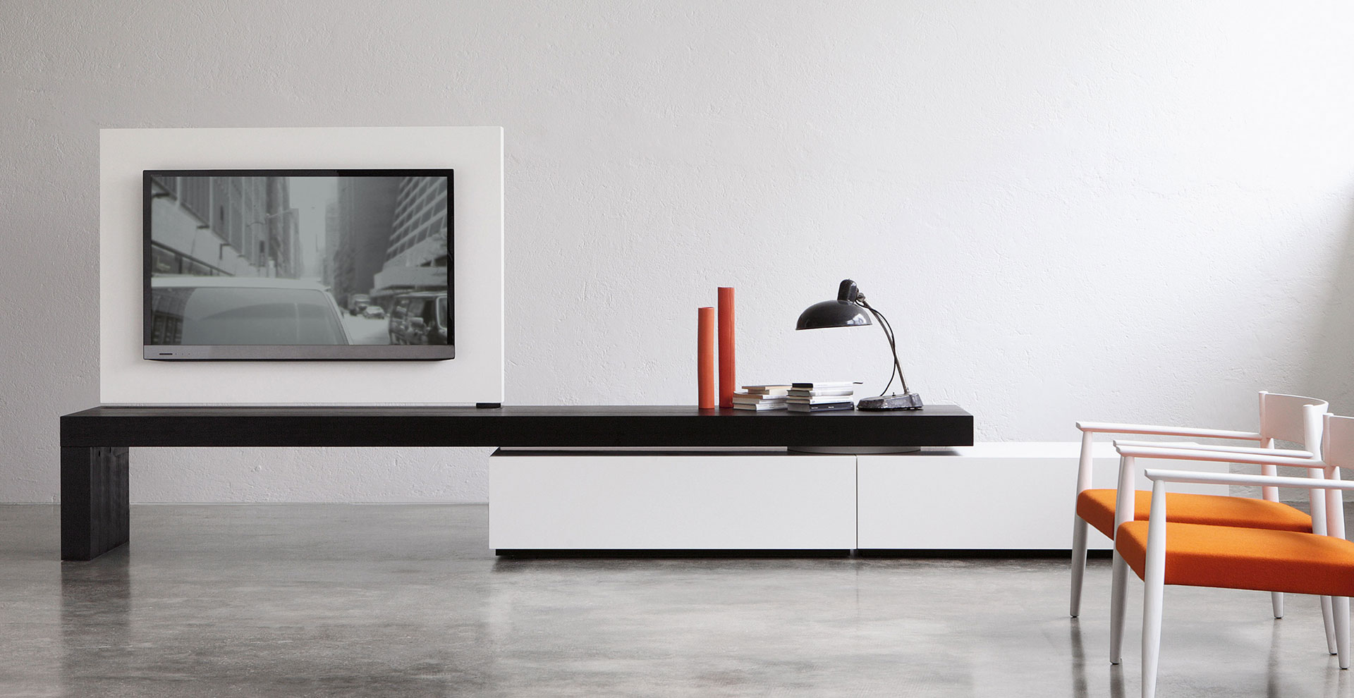 Modern Living TV Hi-Fi Porro