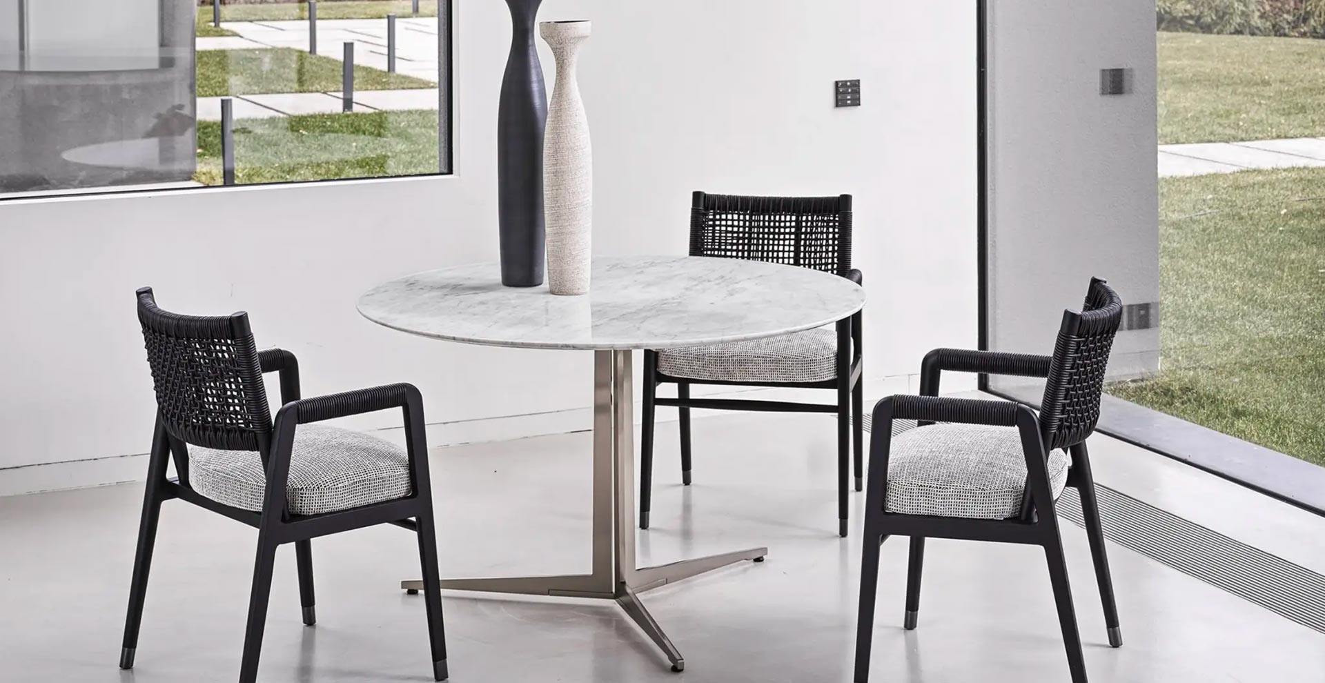 Fly table Flexform