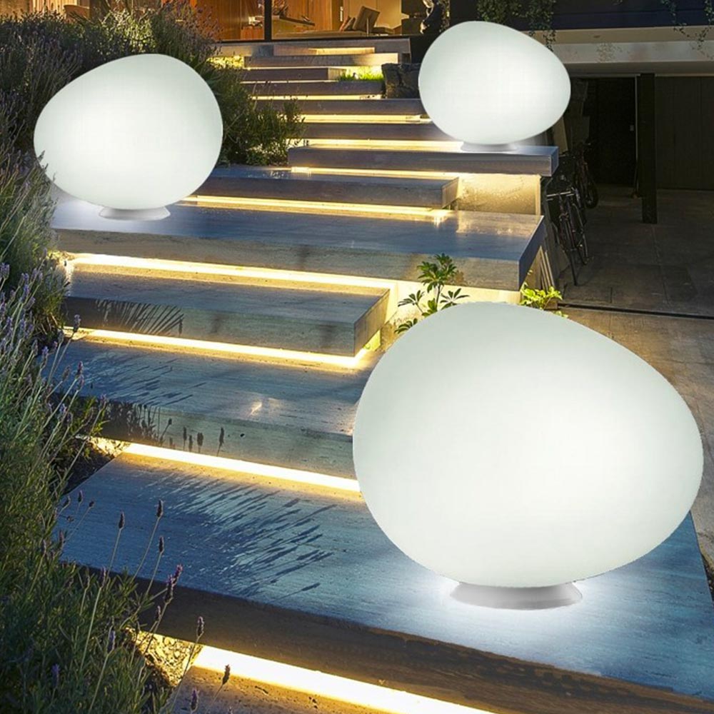 Outdoor Lamps and Accessories