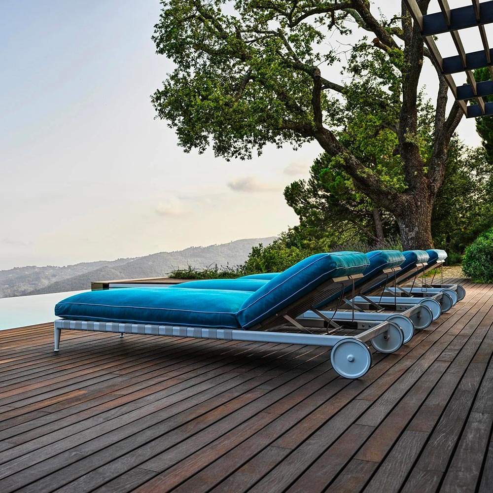 Outdoor Sunloungers