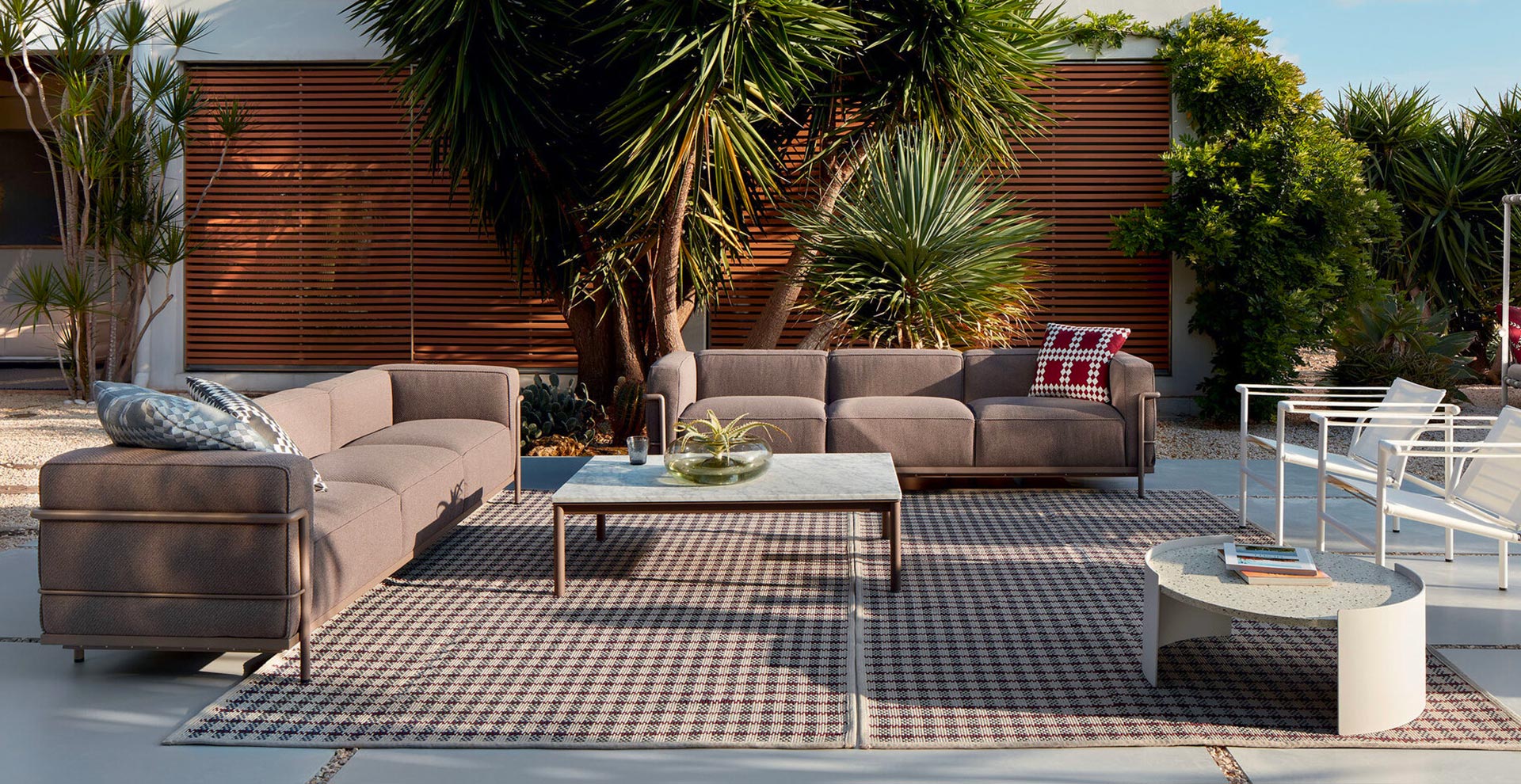 LC3 outdoor Cassina