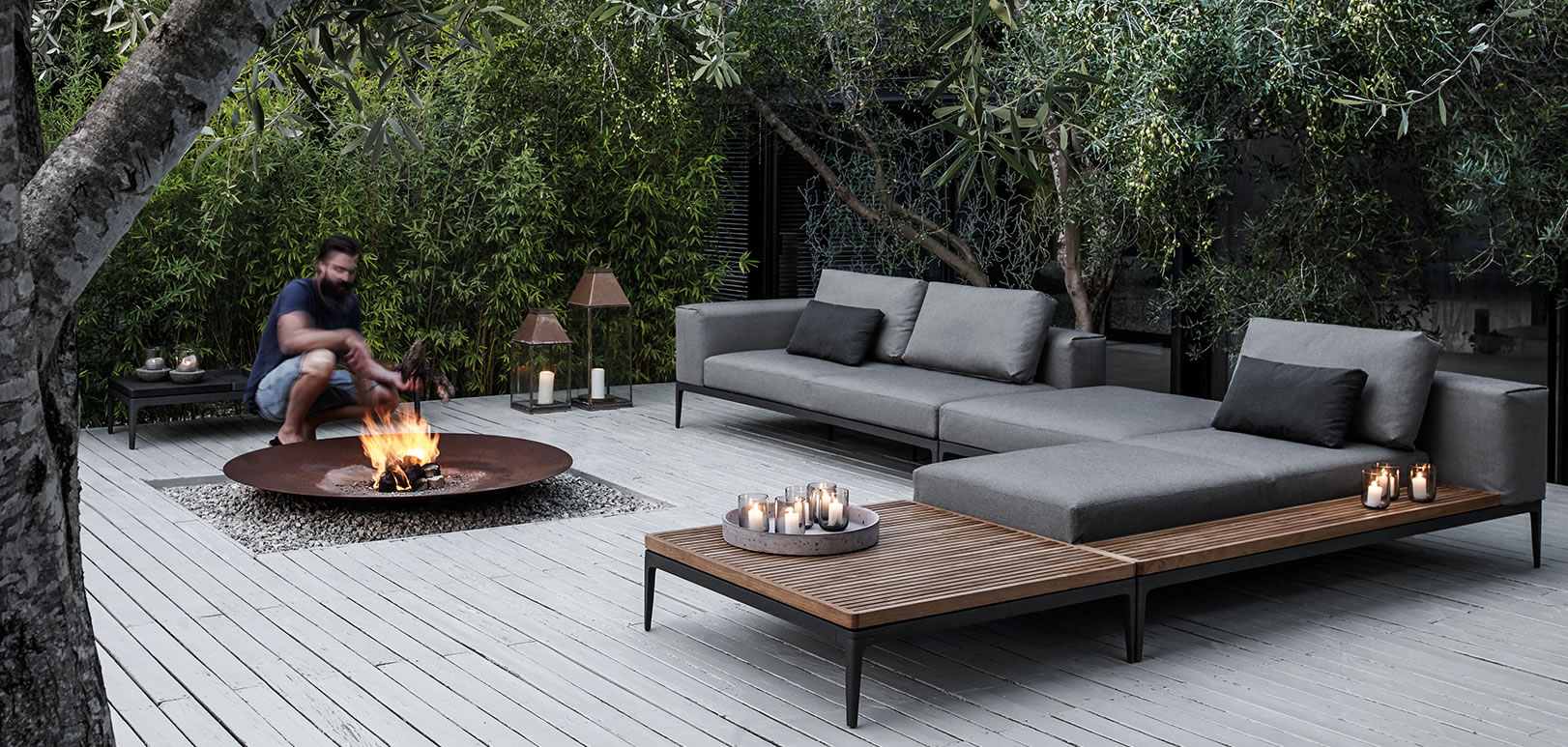 Grid Lounge Gloster Sunlounger Outdoor Grid Lounge Gloster