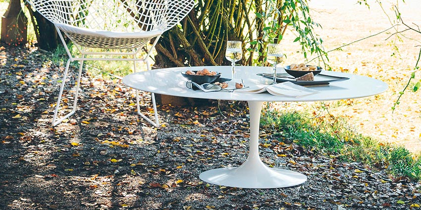 Saarinen outdoor Knoll International