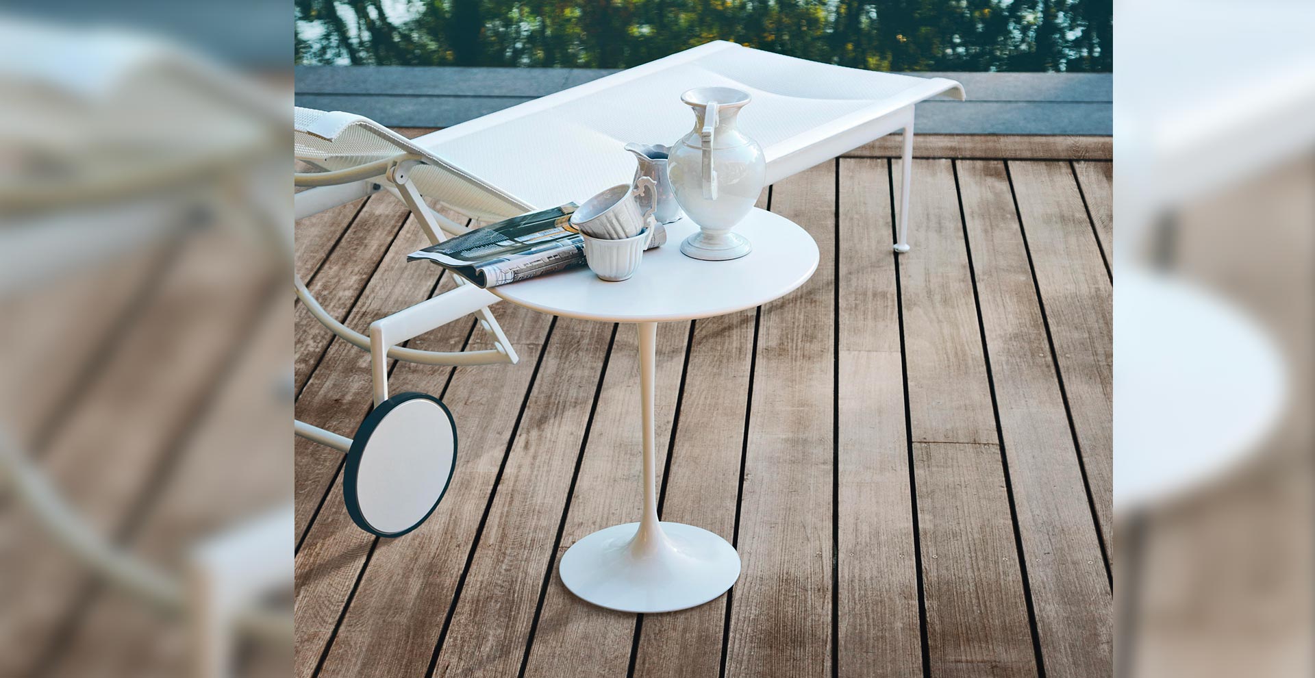 Saarinen outdoor Knoll
