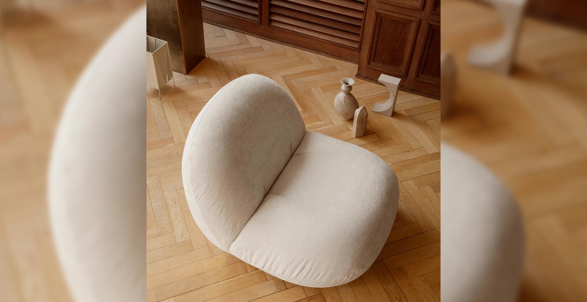 Pacha lounge chair Gubi