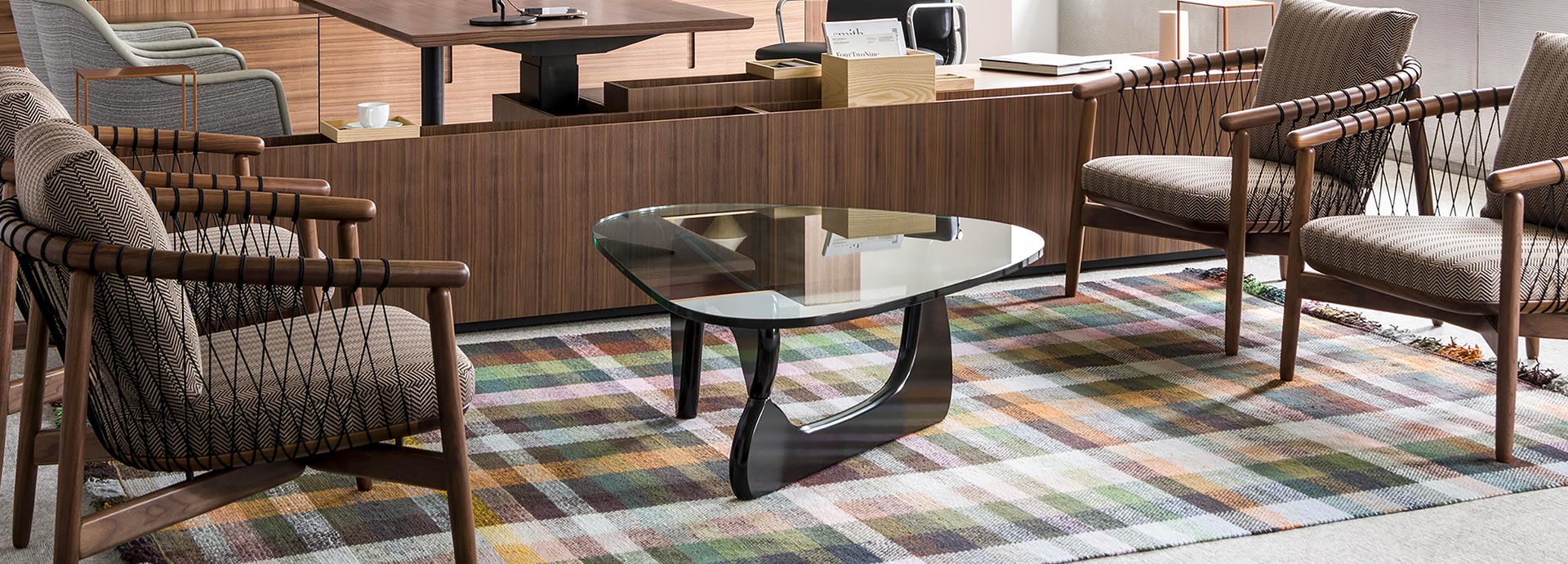 Isamu Noguchi Coffee table Vitra