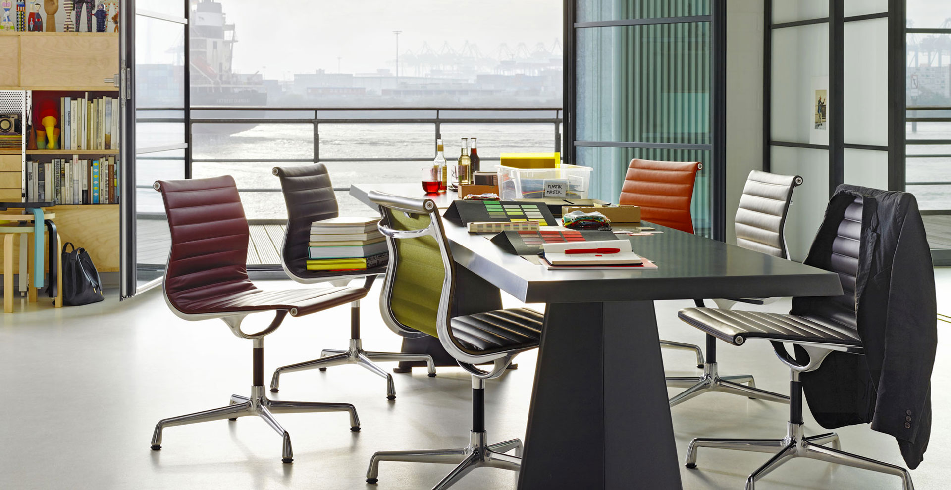 Aluminium Group Vitra chairs aluminium group vitra aluminium