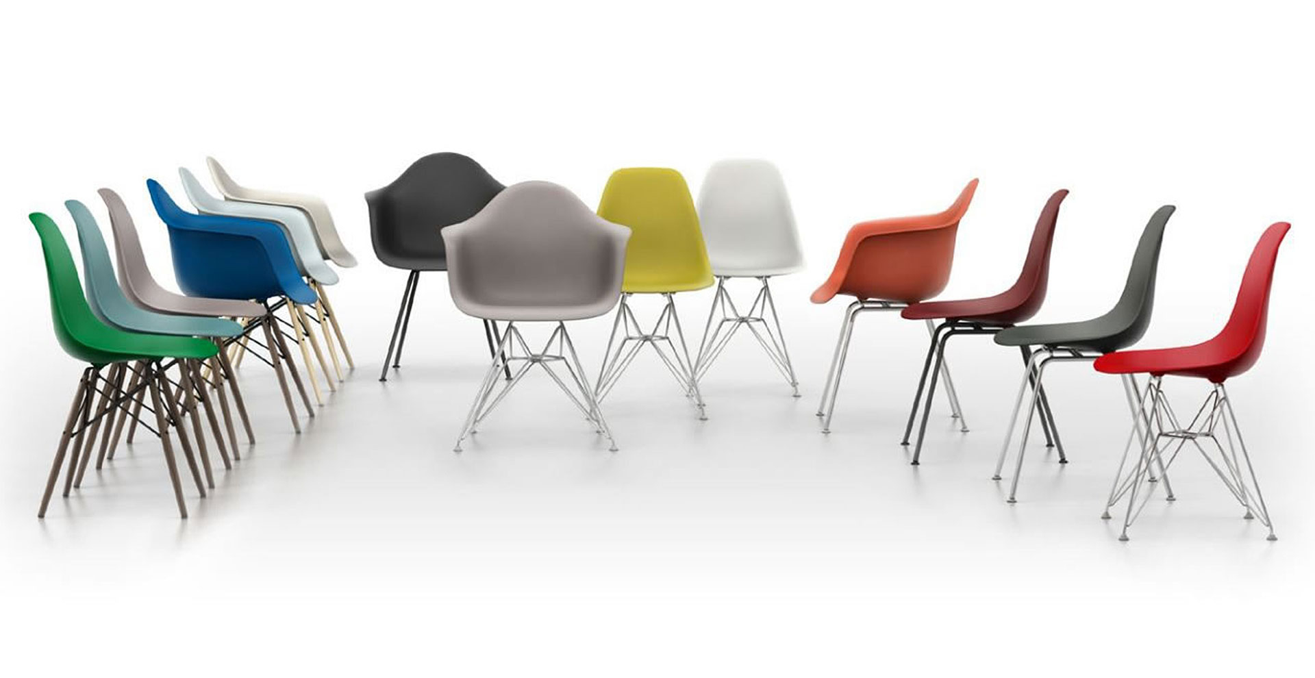 Eames Plastic Side Chair Vitra