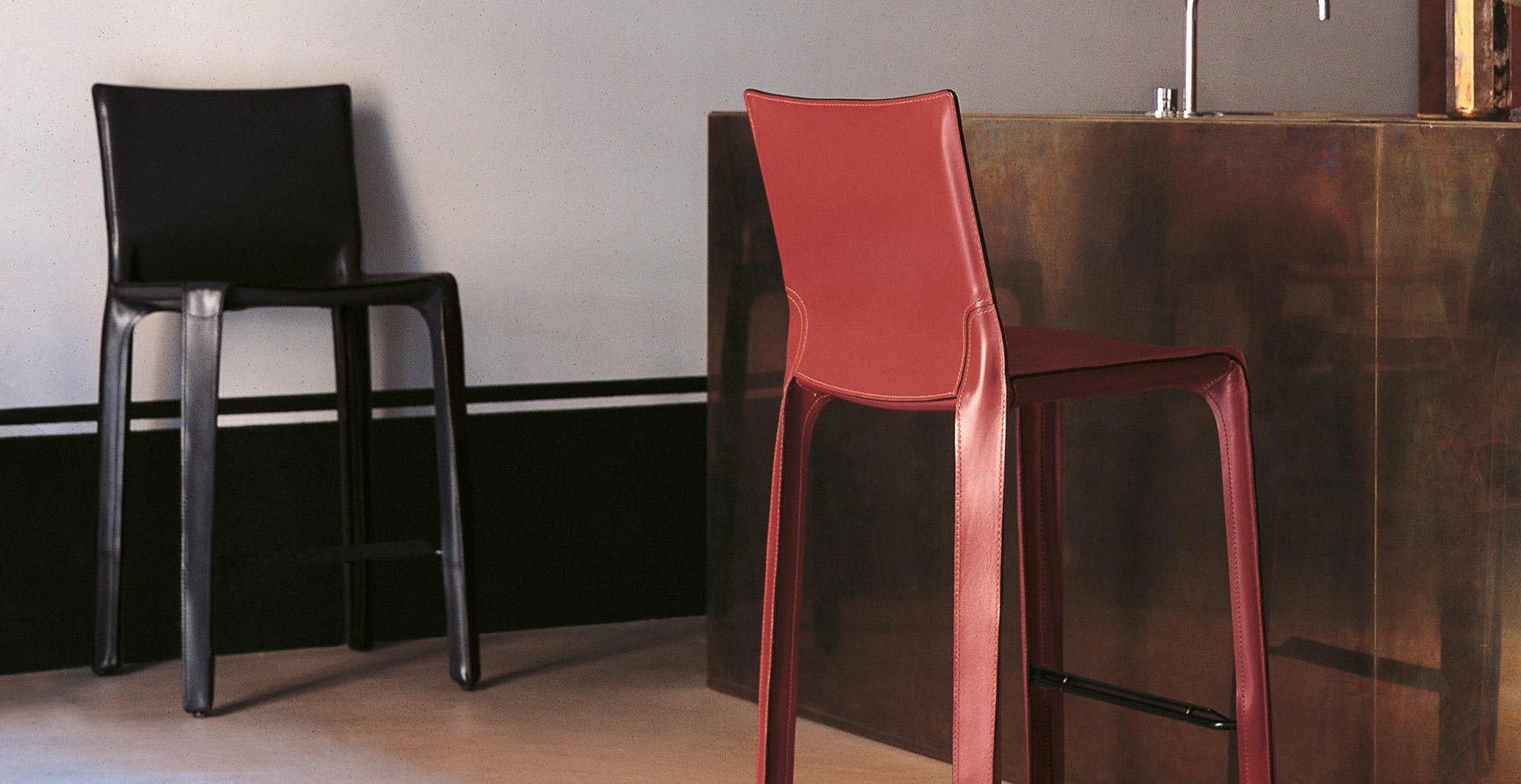 Cassina Cab 410