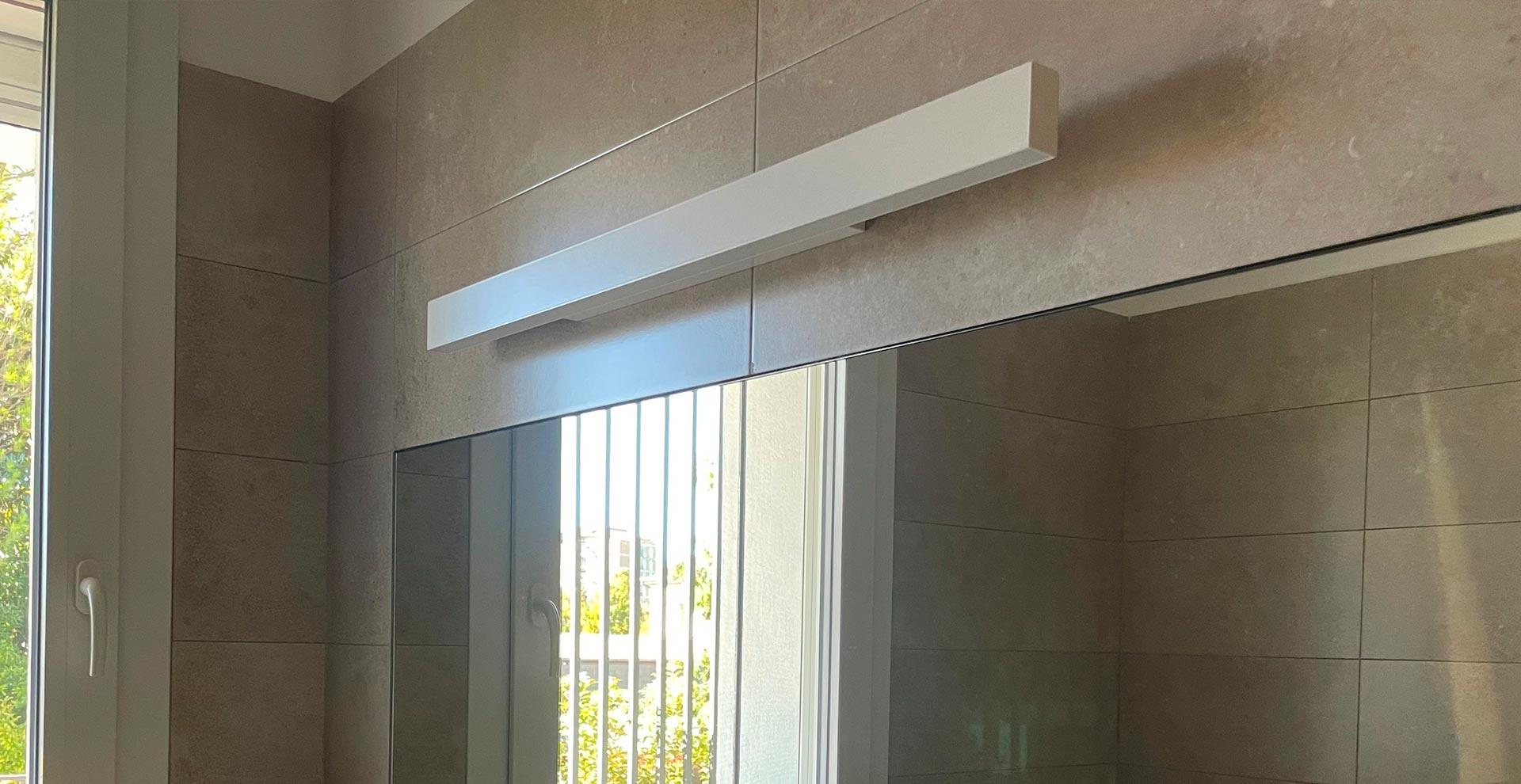 A.24 wall Artemide