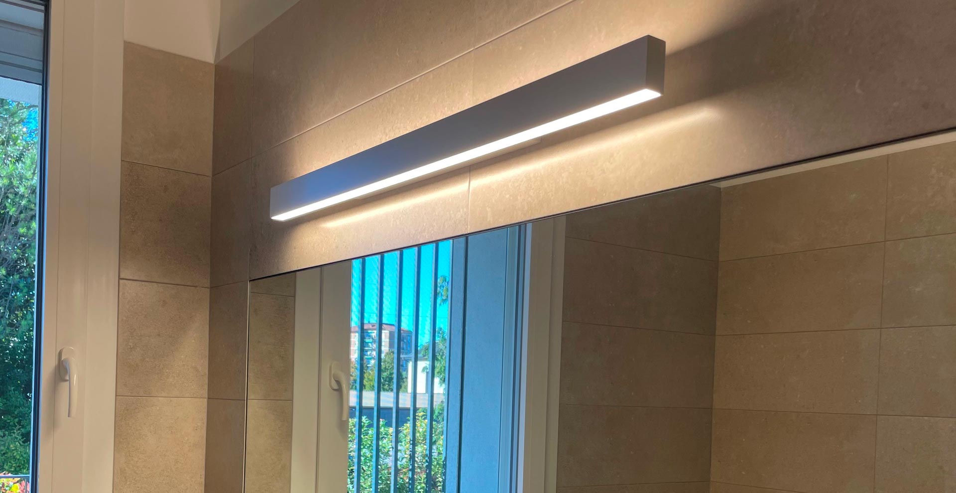 A.24 wall Artemide