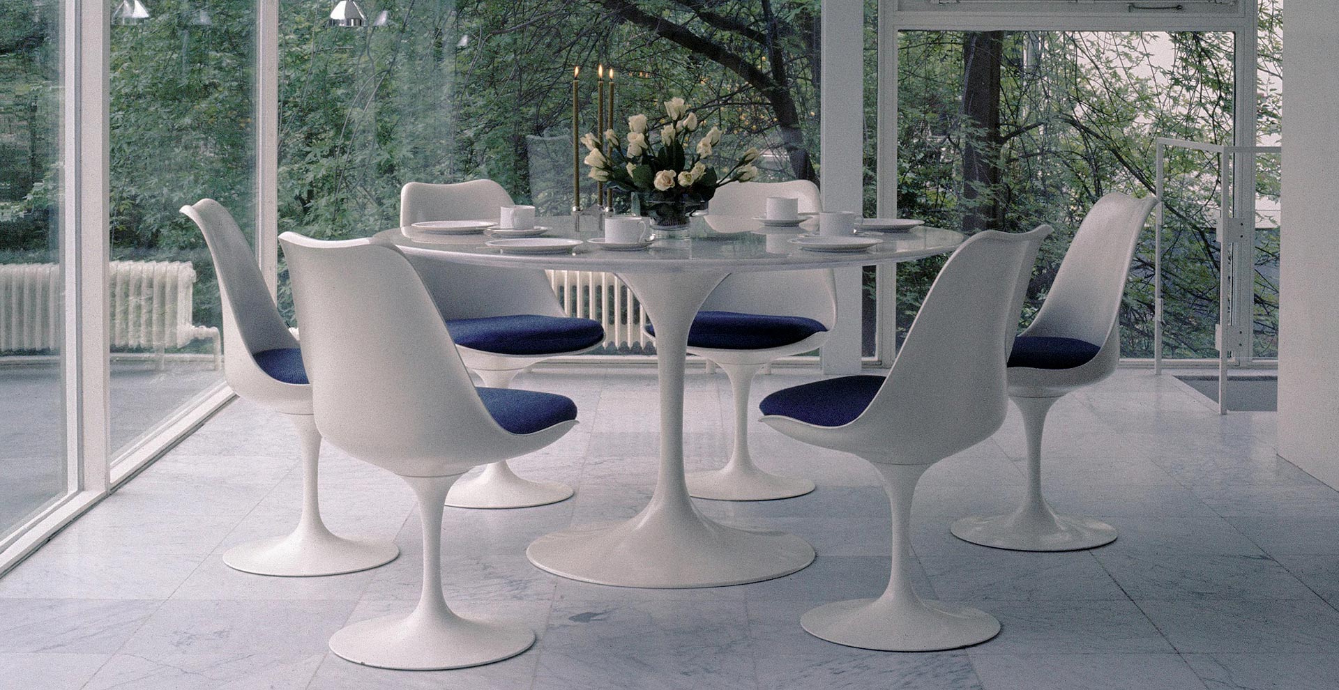Saarinen Knoll International