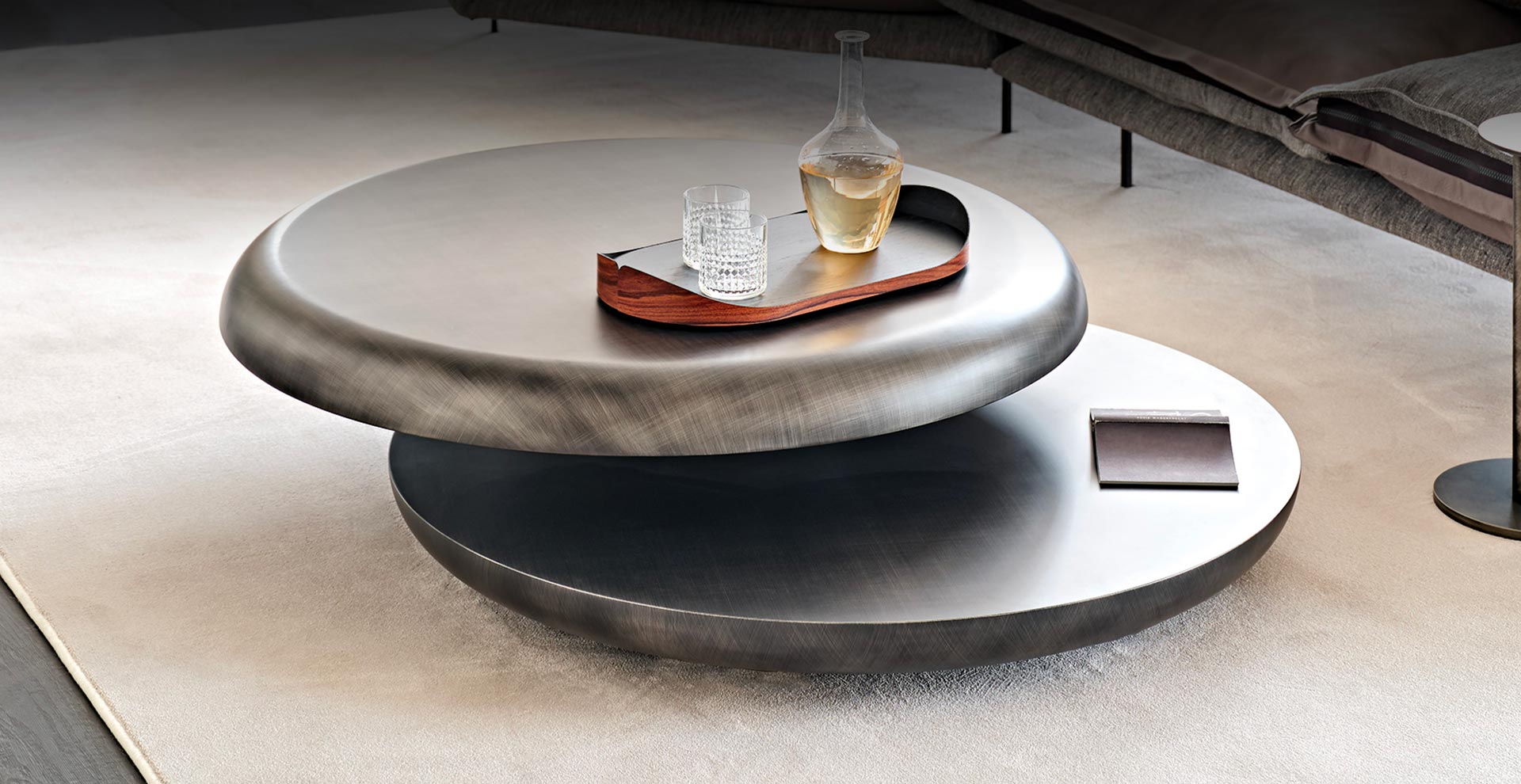 Yo-Yo brushed Cattelan Italia