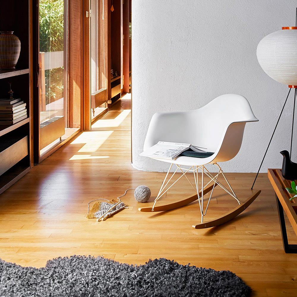 Eames Plastic armchair RAR Vitra