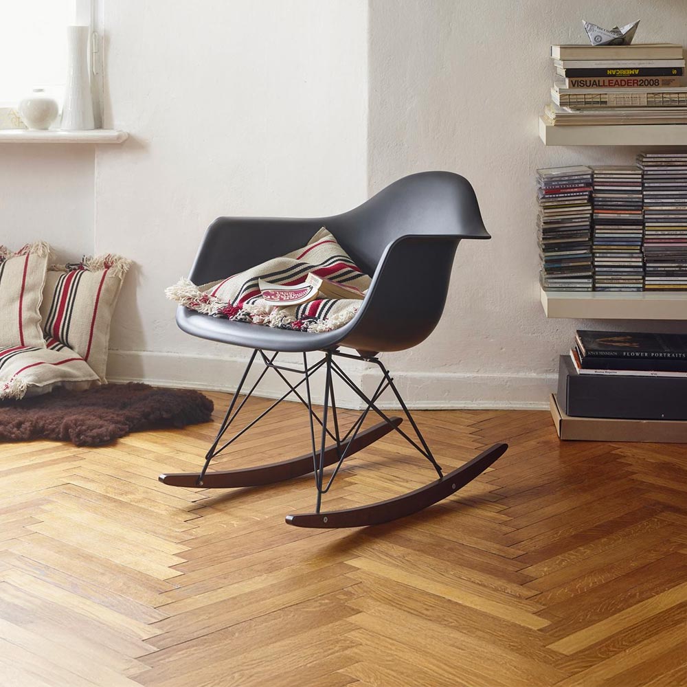 Eames Plastic armchair RAR Vitra