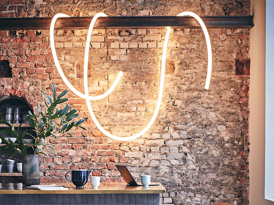 The Big Artemide Line