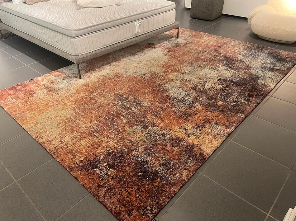 Erosion Rust Moooi Carpets