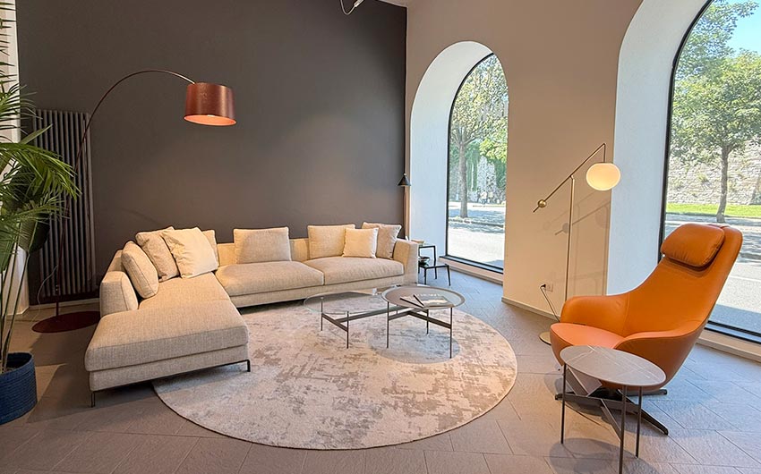 GEROSA DESIGN - 旗艦店 B&B Italia Como
