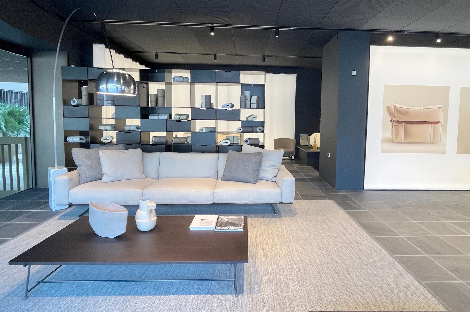 Flagship store FLEXFORM COMO - Gerosa Design