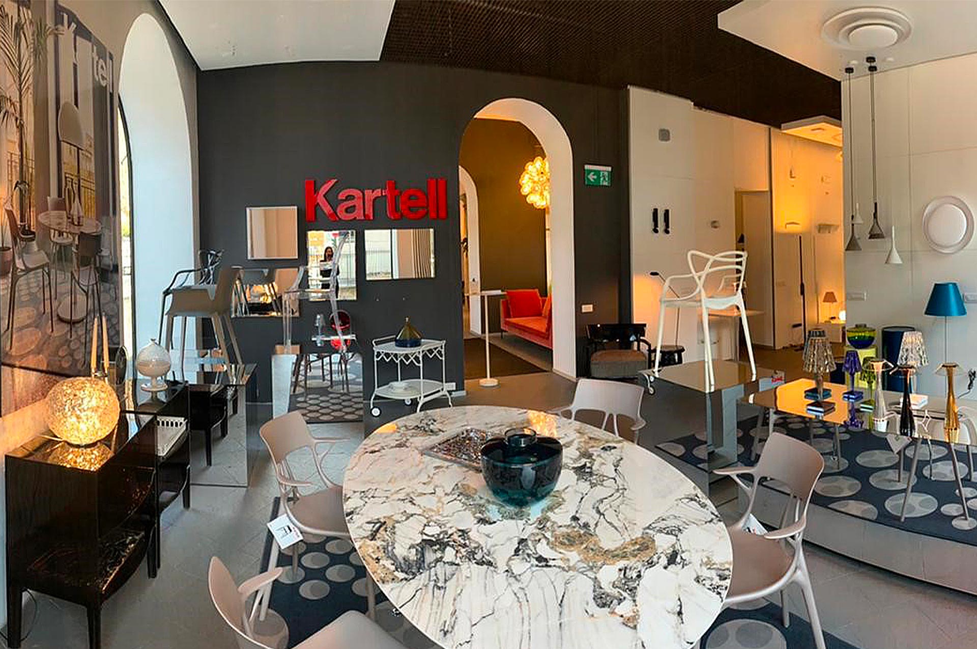 Shop in Shop KARTELL COMO - showroom Gerosa Design