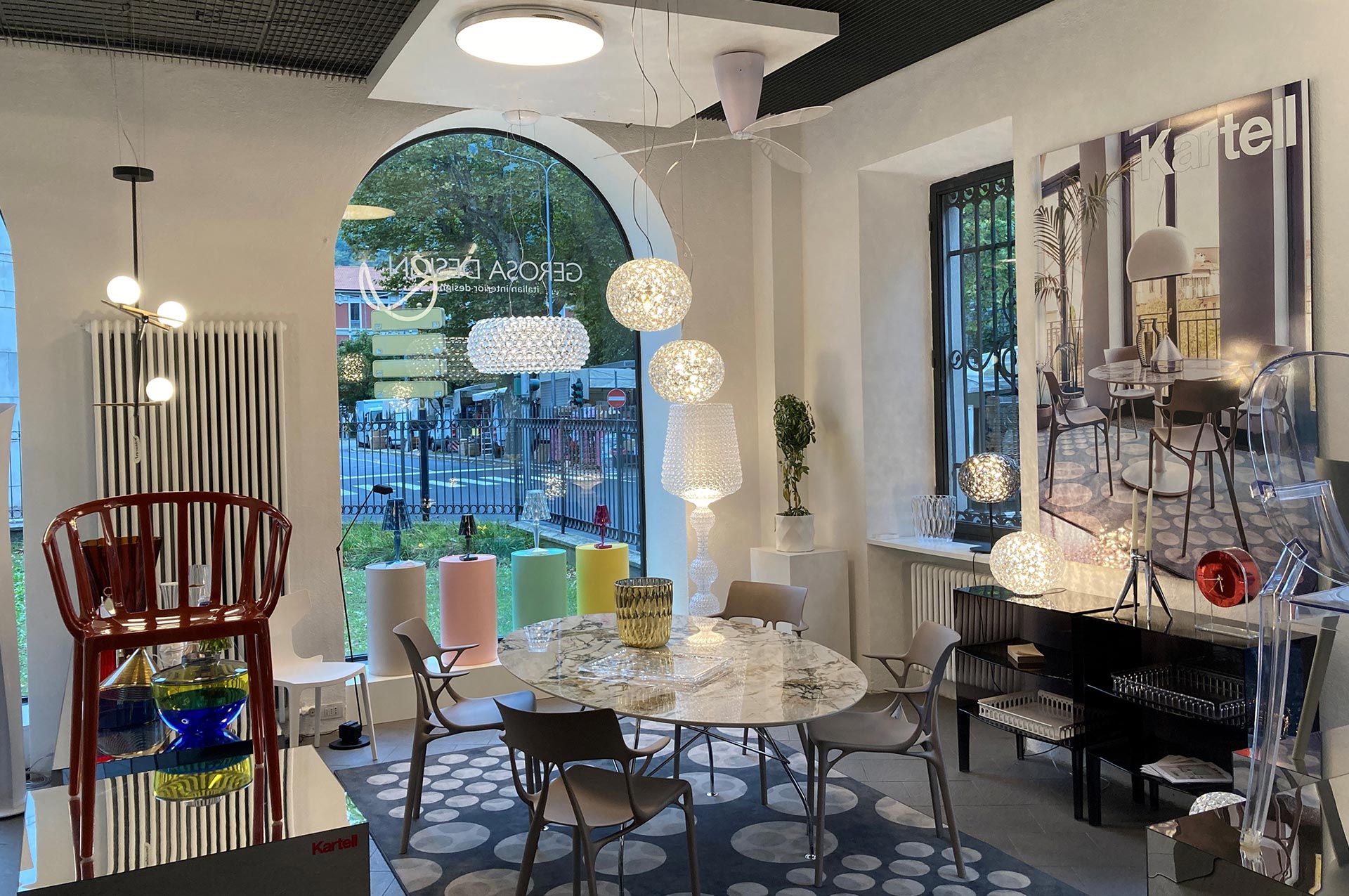 Shop in Shop KARTELL COMO - showroom Gerosa Design